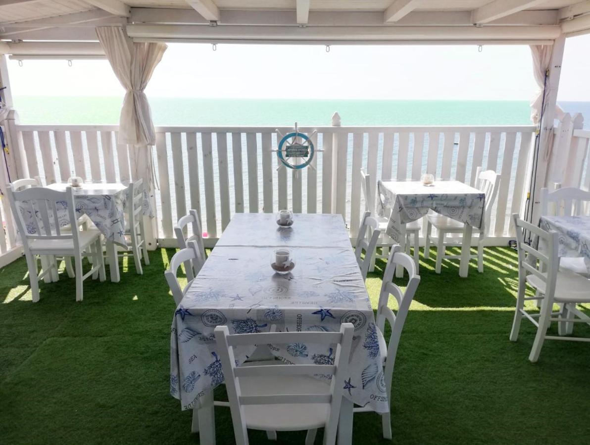 B&B Capo Rizzuto Fronte Mare المظهر الخارجي الصورة